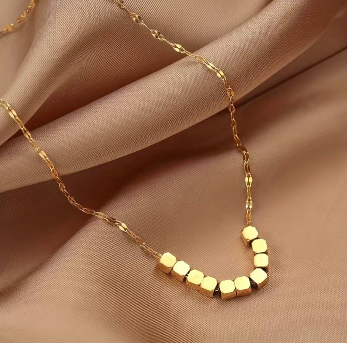 Simply Sweet Gold necklace